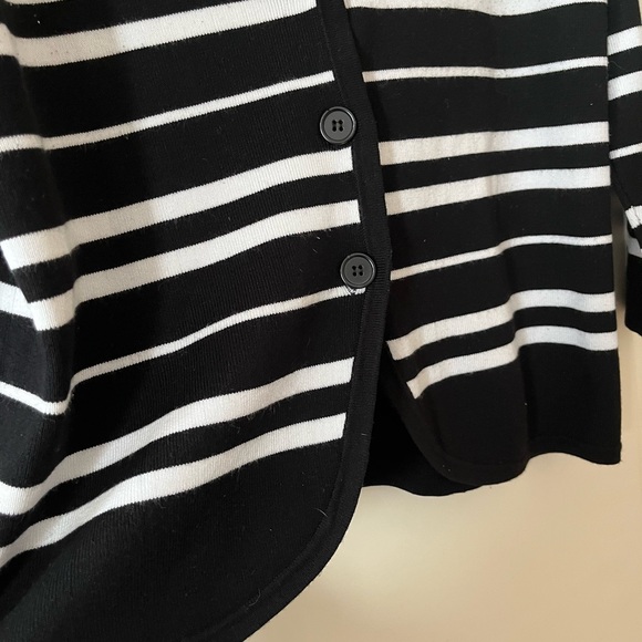Roz & Ali Black and White Striped Button Down Cardigan Women’s Size Large - Picture 9 of 12